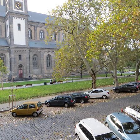 Apartment Karlin Praag Buitenkant foto